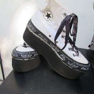 Converse x Miley Cyrus Womens White Chuck Taylor All Star Platforms Sz 5.5